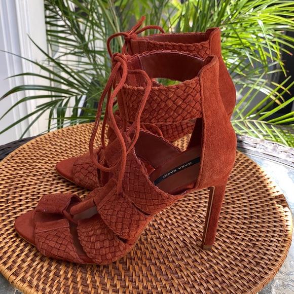 Zara basic heels - Picture 2 of 4